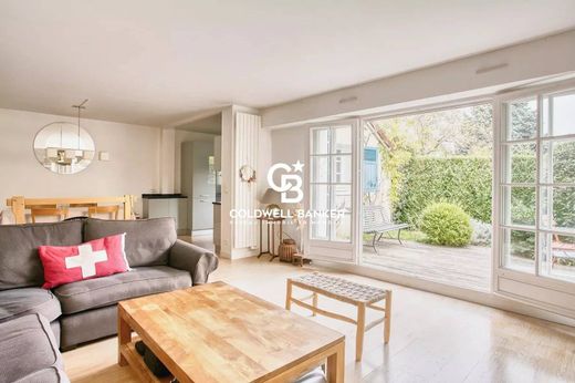 Luxe woning in Garches, Hauts-de-Seine