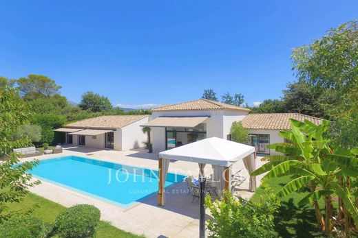 Luxury home in Roquefort-les-Pins, Alpes-Maritimes