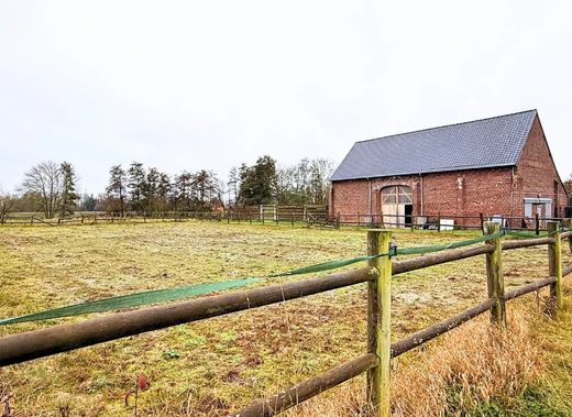 Casa di lusso a Millonfosse, North