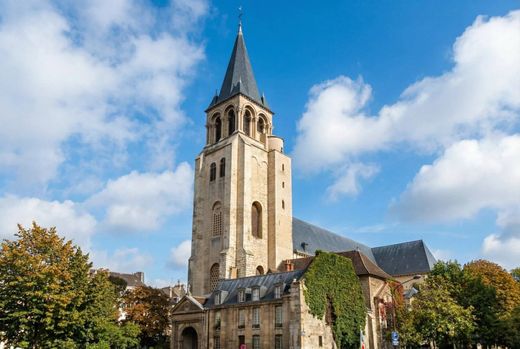 ‏דירה ב  כנסיית סן-סולפיס, Paris