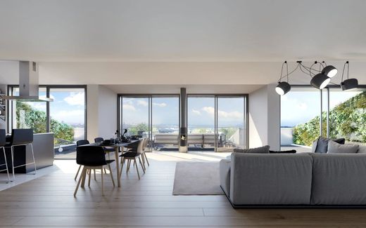 Apartment / Etagenwohnung in Bagnolet, Seine-Saint-Denis
