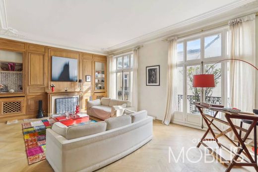 Piso / Apartamento en Champs-Elysées, Madeleine, Triangle d’or, Paris