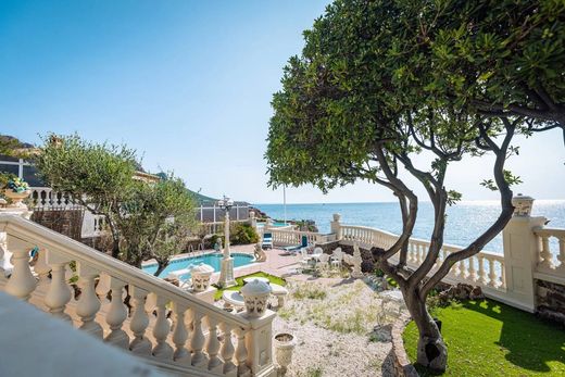 别墅  Anthéor, Var