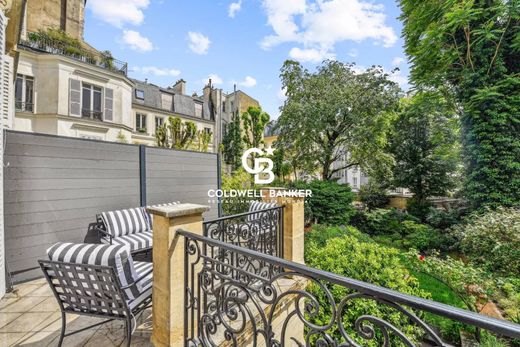 Appartement in Champs-Elysées, Madeleine, Triangle d’or, Paris