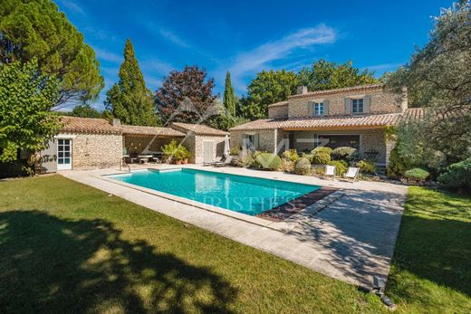Luxury home in Gordes, Vaucluse