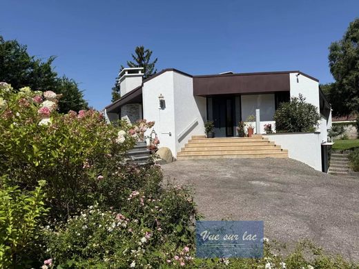 Villa in Veyrier, Geneva