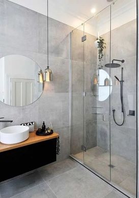 Apartment / Etagenwohnung in Puteaux, Hauts-de-Seine