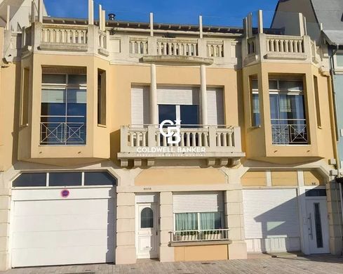 Apartment in Les Sables-d'Olonne, Vendée