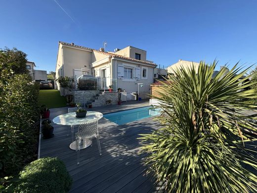 Luxe woning in Cournonsec, Hérault