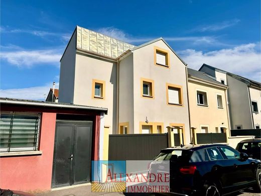 Luxe woning in Villejuif, Val-de-Marne