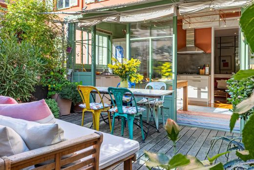 Apartment / Etagenwohnung in Nizza, Alpes-Maritimes