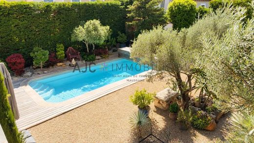 Luxury home in Saint-Rémy-de-Provence, Bouches-du-Rhône