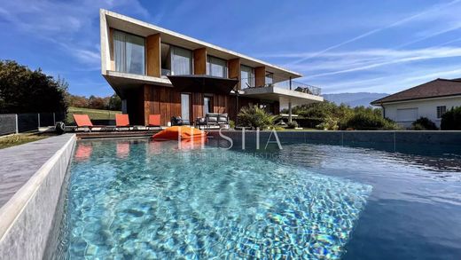 Casa de luxo - Annecy-le-Vieux, Alta Sabóia