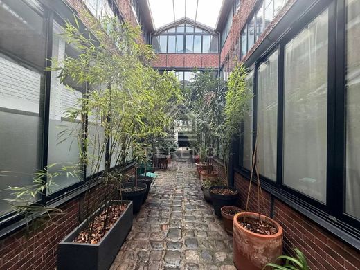 Apartment in Bastille, République, Nation-Alexandre Dumas, Paris