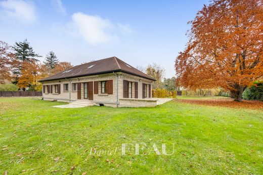 Luxus-Haus in Les Loges-en-Josas, Yvelines