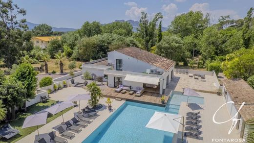 Villa in Roquebrune-sur-Argens, Var