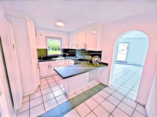 Apartment / Etagenwohnung in Echternach, Canton d'Echternach