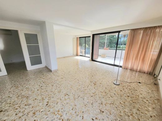 Apartment in Le Cannet, Alpes-Maritimes