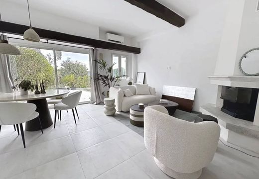 ‏בתי יוקרה ב  קאן, Alpes-Maritimes