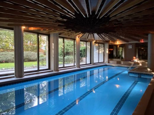 ﺷﻘﺔ ﻓﻲ Cologny, Geneva