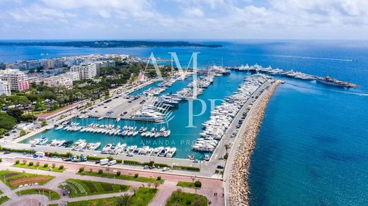Apartment in Cannes, Alpes-Maritimes