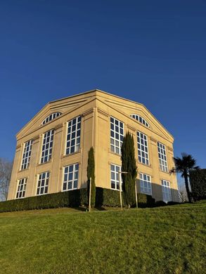 Appartement à Voisins-le-Bretonneux, Yvelines