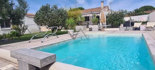 Luxe woning in Montélimar, Drôme