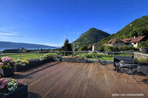 호화 저택 / Menthon-Saint-Bernard, Haute-Savoie