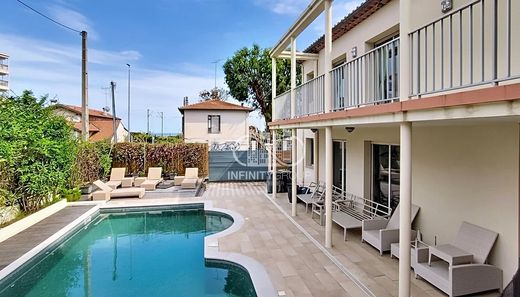 Villa in Antibes, Alpes-Maritimes