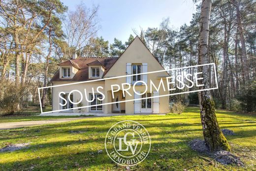 Luxury home in Milly-la-Forêt, Essonne
