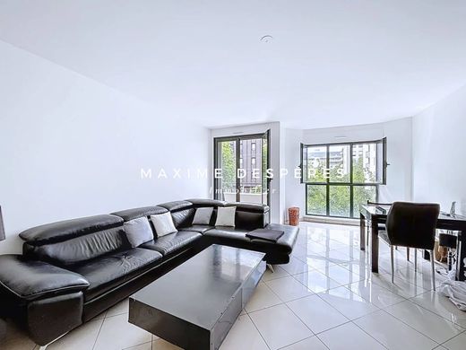 Διαμέρισμα σε Puteaux, Hauts-de-Seine