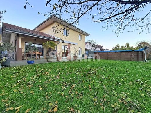 ‏בתי יוקרה ב  Crozet, Ain