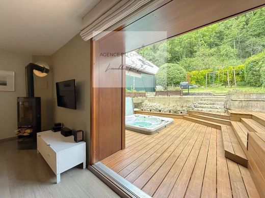 Luxe woning in Talloires, Haute-Savoie