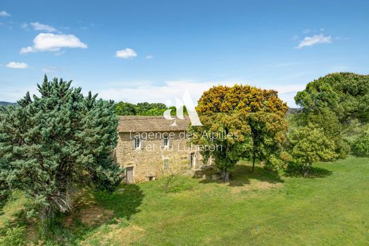 Rural or Farmhouse in Cabrières-d'Avignon, Vaucluse