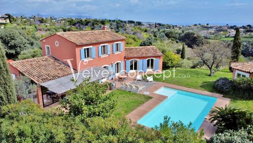 Villa in Cagnes-sur-Mer, Alpes-Maritimes