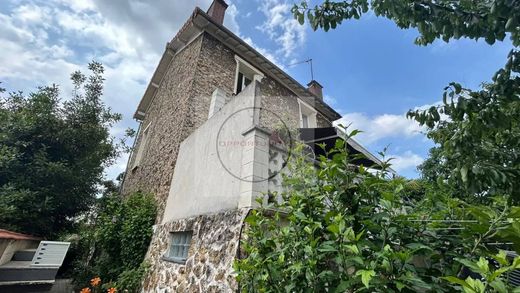 호화 저택 / Bondy, Seine-Saint-Denis