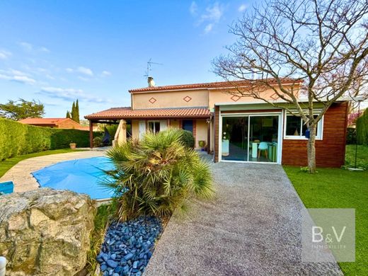 Luxury home in Auzielle, Upper Garonne