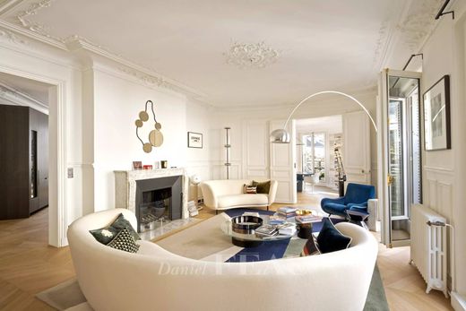 Квартира, Saint-Germain, Odéon, Monnaie, Paris