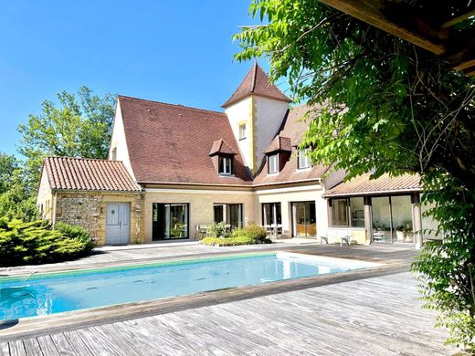 Элитный дом, Villefranche-du-Périgord, Dordogne