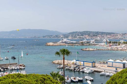 Apartment in Cannes, Alpes-Maritimes