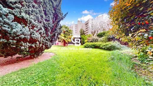 Appartement à Montrouge, Hauts-de-Seine