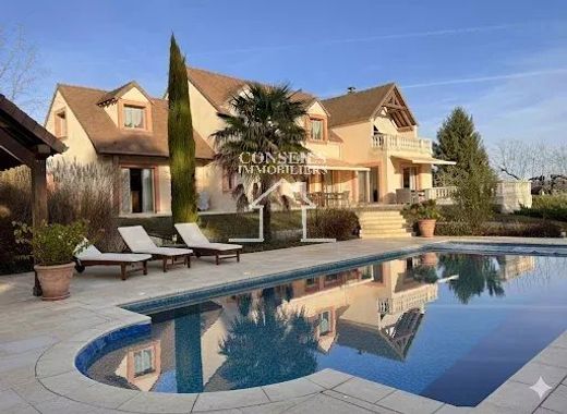 豪宅  Saint-Julien-du-Sault, Yonne