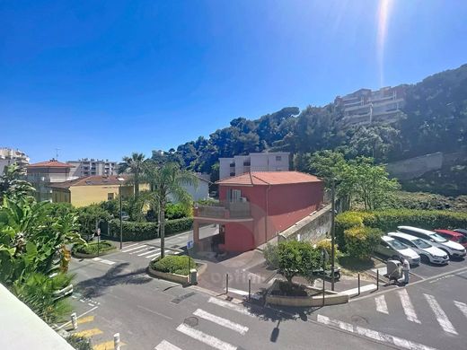 Apartament w Roquebrune-Cap-Martin, Alpes-Maritimes