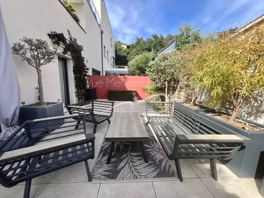 Apartment in Le Lavandou, Var