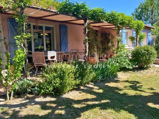Casa de lujo en Saint-Rémy-de-Provence, Bocas del Ródano