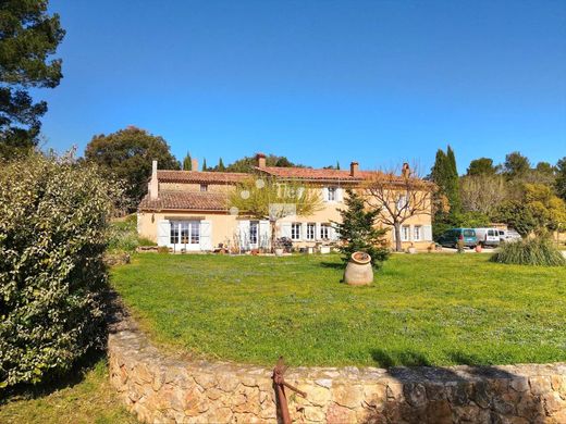 Luxury home in Moissac-Bellevue, Var