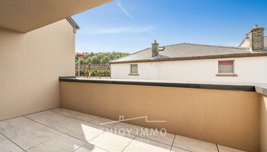 Apartment / Etagenwohnung in Dudelange, Canton d'Esch-sur-Alzette