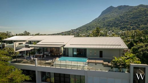 Penthouse in Grande Rivière Noire, Black River District