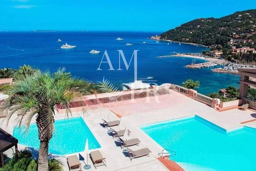 ‏דירה ב  Théoule-sur-Mer, Alpes-Maritimes