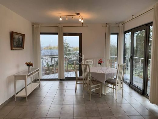 Apartment / Etagenwohnung in Bertrange, Canton de Luxembourg